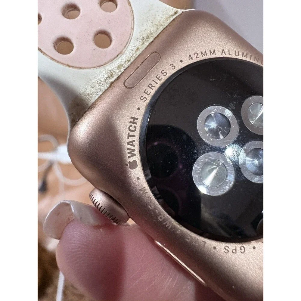 Apple Watch Series 3 GPS Cellular 42mm Rose Gold Case Watch